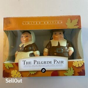 Publix Pilgrim Pair Salt & Pepper Shakers Thanksgiving Handcrafted